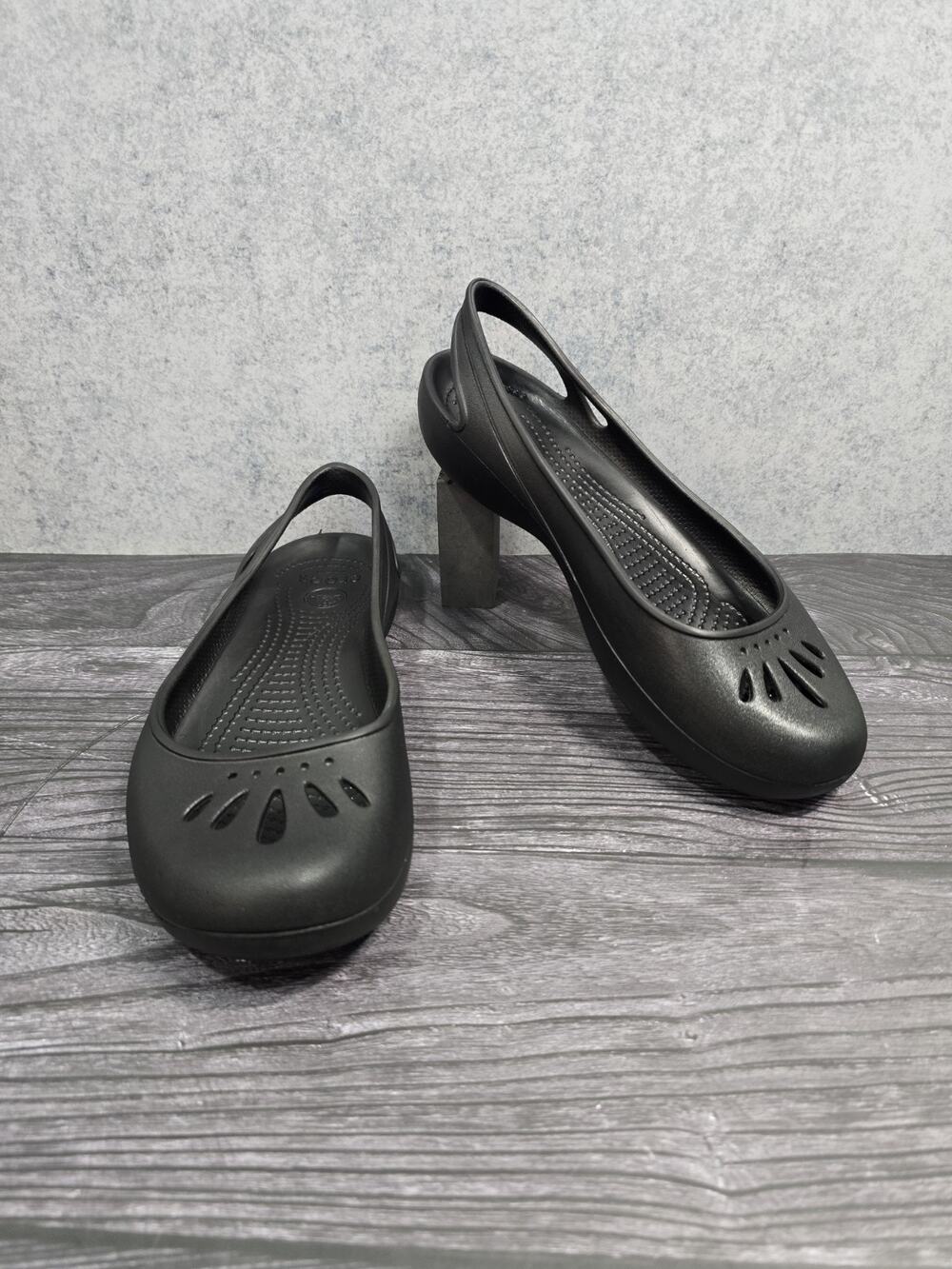Crocs Kadee Ballet Flats Womens 8 Black Slingback Slip On Cut-Out Croslite